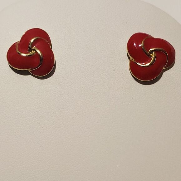 Red and Gold Knot pierced earrings - Picture 2 of 3